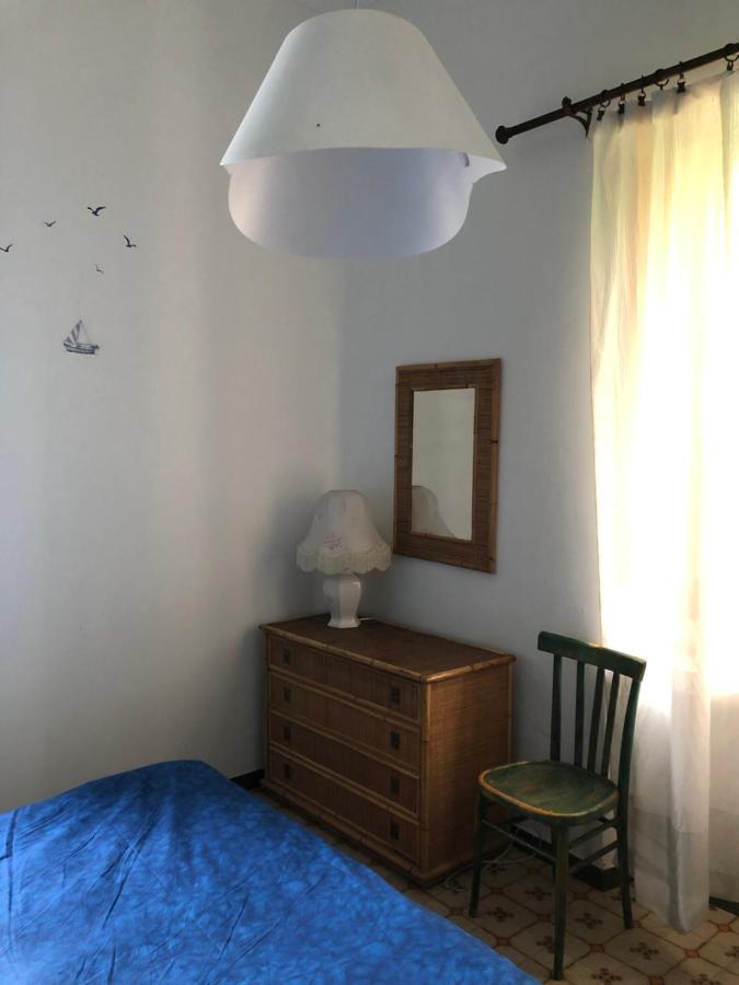 Hostel Beach House Giardini Naxos Dış mekan fotoğraf